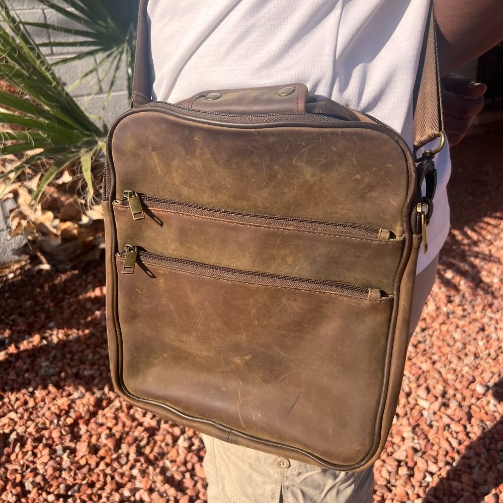 Brookstone Saddle/Messenger Bag